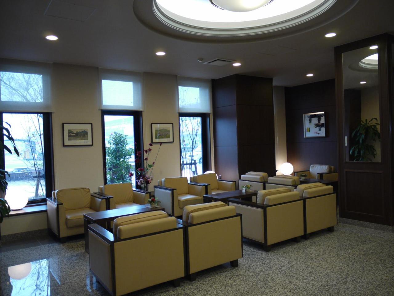 Hotel Route-Inn Gifuhashima Ekimae Экстерьер фото
